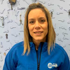 Ana-Manzano-administrativa
